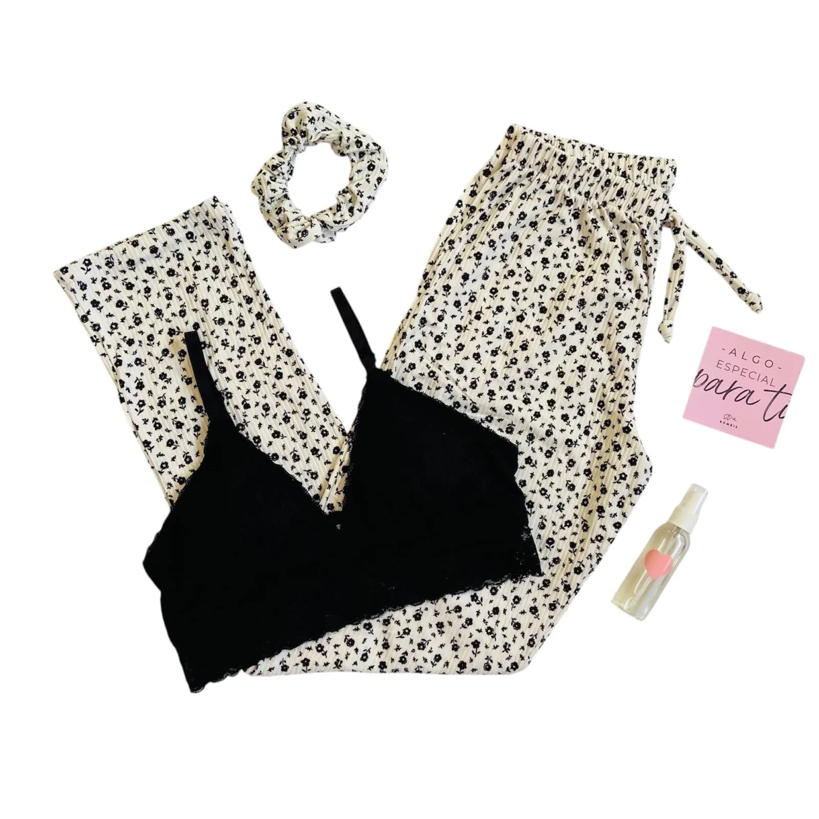 Pijama FLORES ByN Pantalón + Top